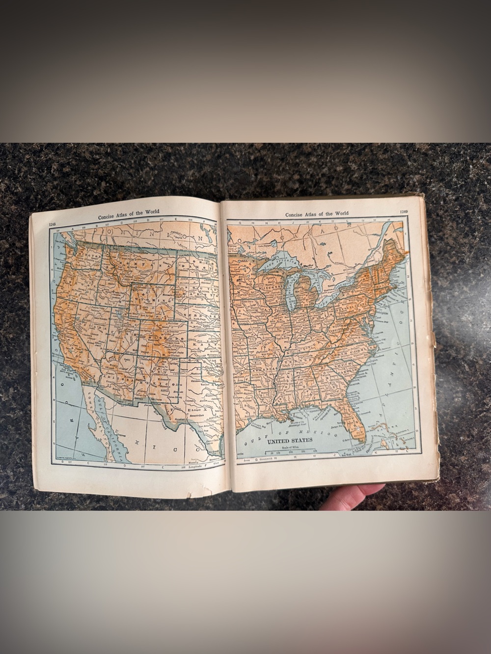 The Winston Simplified Dictionary - Olive Green Hardcover Vintage 1927 USA - Picture 6 of 6